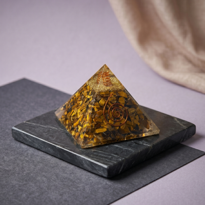 TIGER EYE PYRAMIDS - Image 3